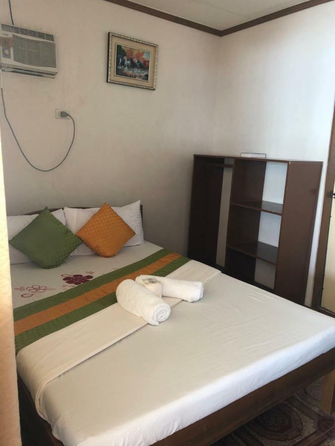 Rl Coastline Inn Эль-Нидо Экстерьер фото