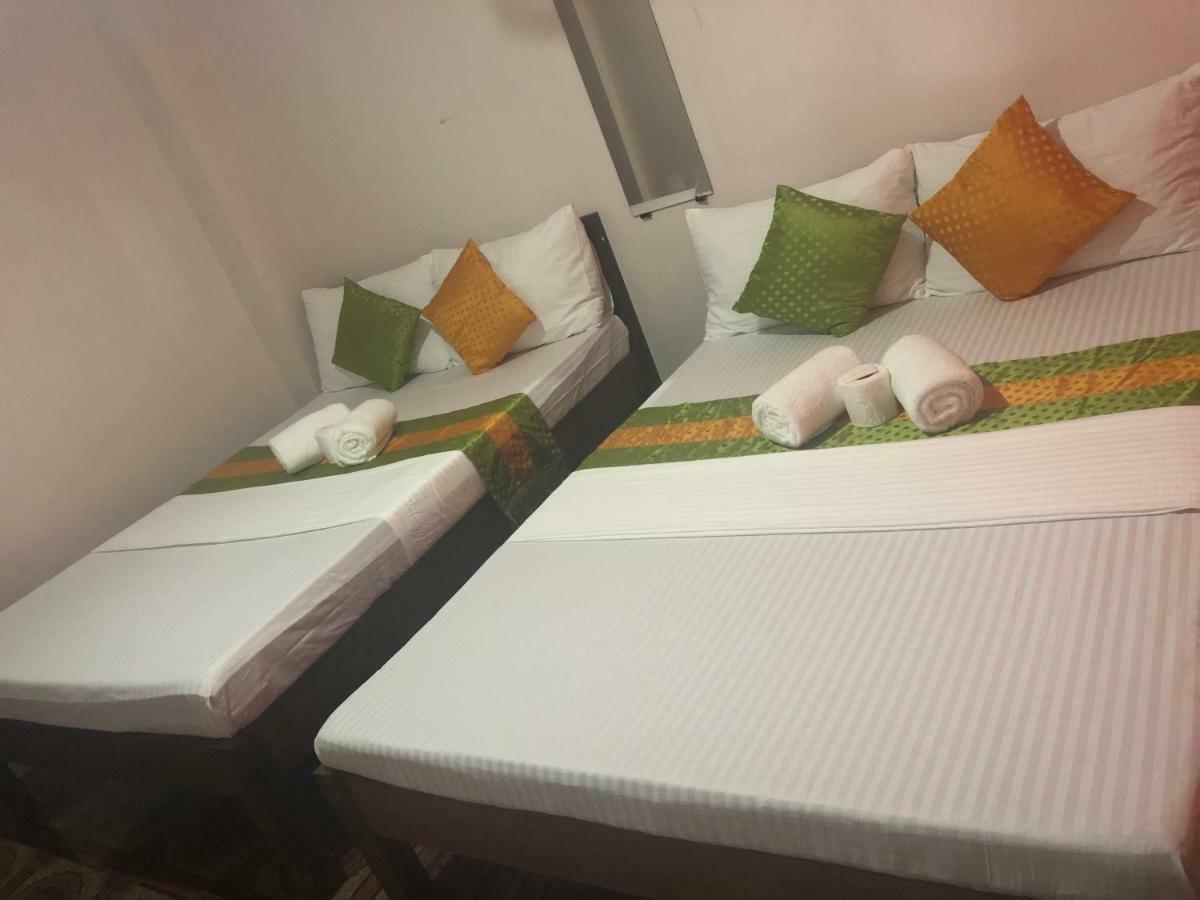 Rl Coastline Inn Эль-Нидо Экстерьер фото